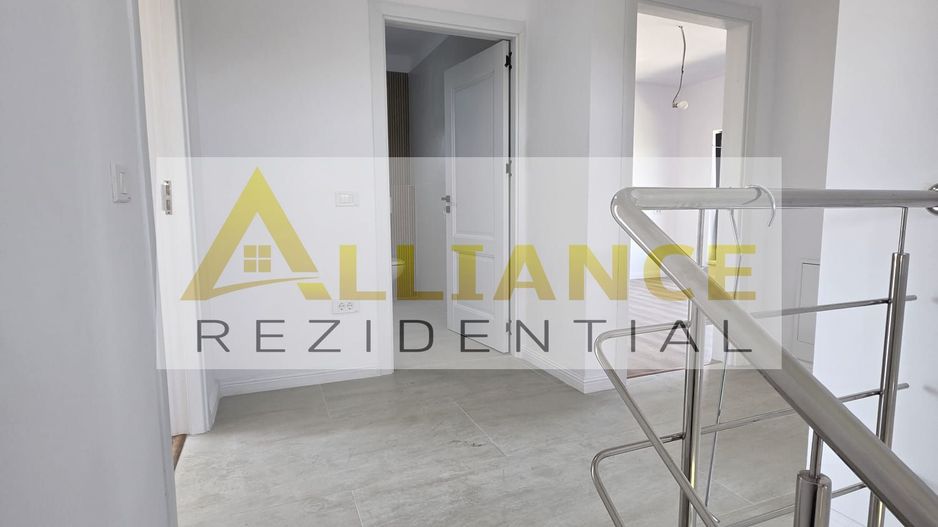 Vila 4 Camere | Curte amenajata - Poză 12