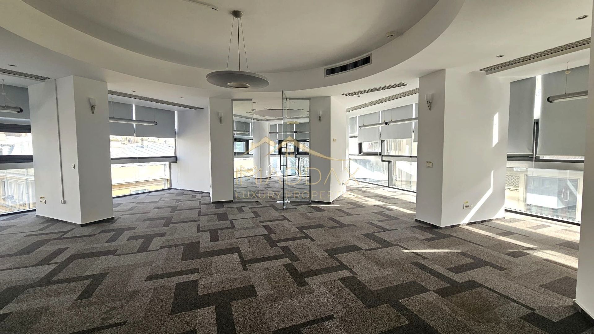 Spatiu birouri de inchiriat***203mp***Universitate - Poză 1