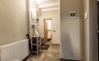 90 mp, două niveluri, complet mobilat și ultracentral, în Arad - Poză 5
