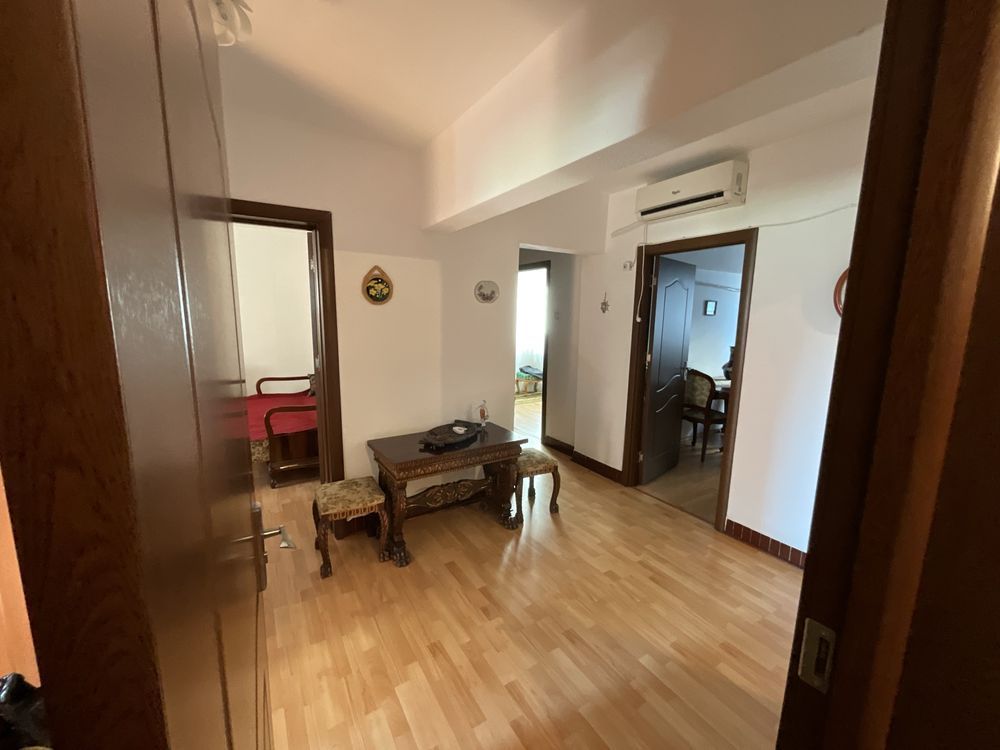 Apartament 4 camere decomandat, 2 băi, etaj 3, Șos. Alexandriei - Poză 5