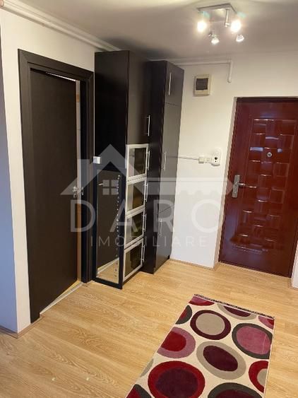 Apartament 3 camere de vânzare - Poză 3