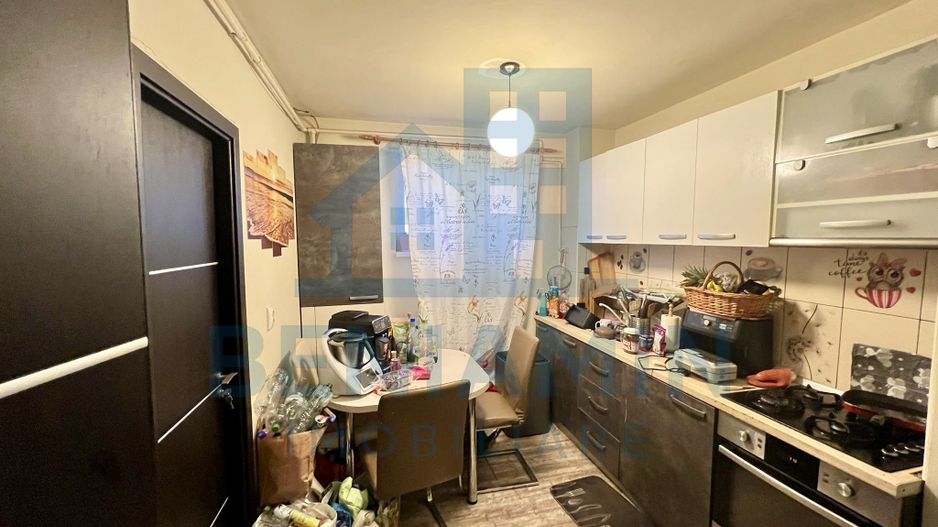 3 decomandate - etaj 6 - 64mp- centrala - Parcare - Boxa - Astra - Poză 5