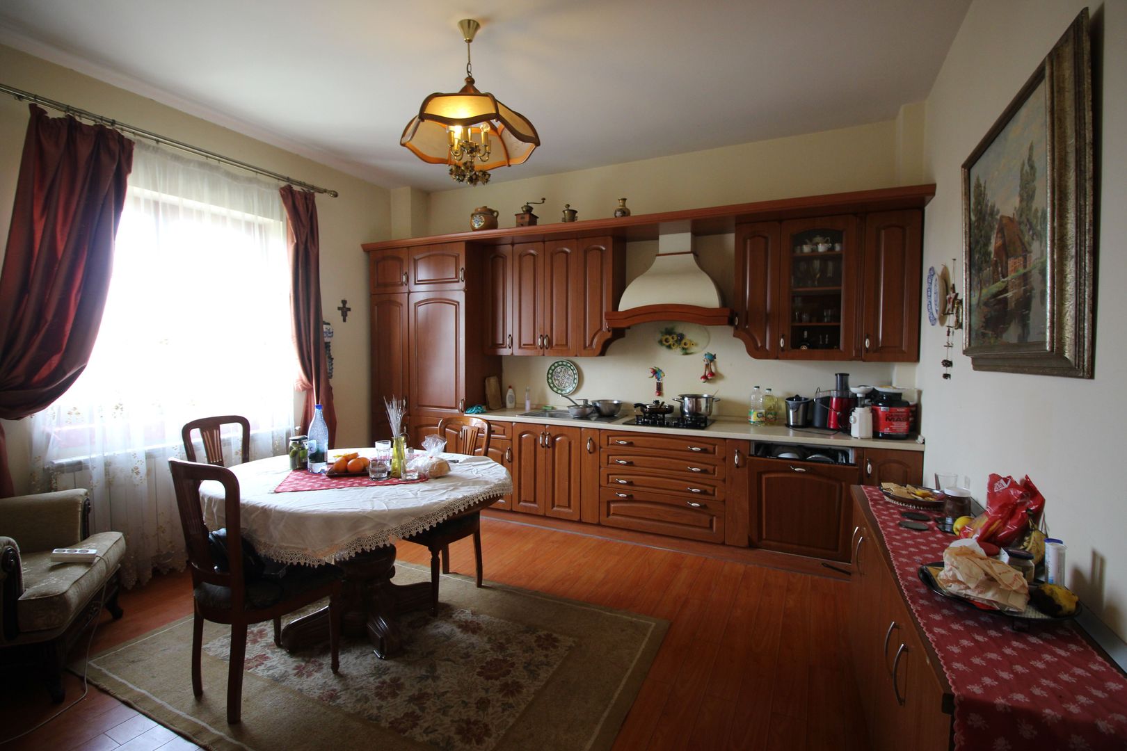 Imobil pretabil PENSIUNE- 518 Euro /mp - Poză 2