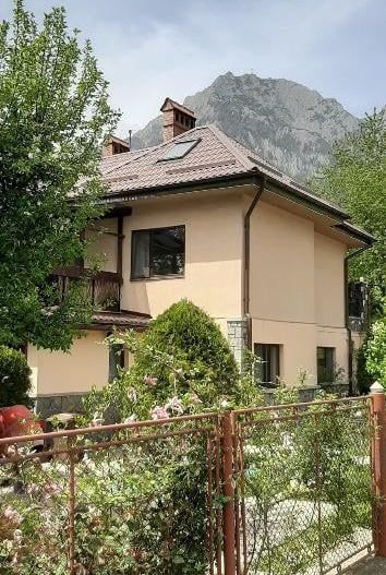 vanzare casa - Busteni ( doua corpuri de cladire si teren) - 0% comisi - Poză 6