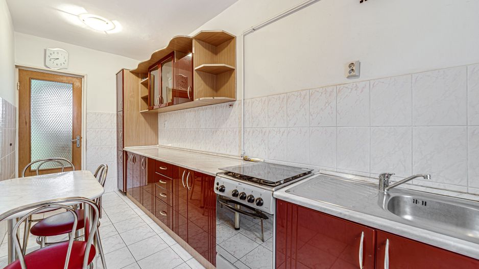 Apartament cu 3 camere, Zona Polivalentă - Poză 4