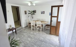 🏡 Casă renovată cu 6 camere, teren 557 mp – Berceni, Prahova - Poză 39