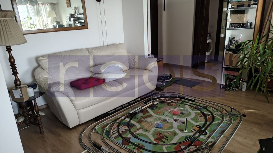 De vanzare apartament open space, spatios, 2 camere - Antiaeriana - Poză 1