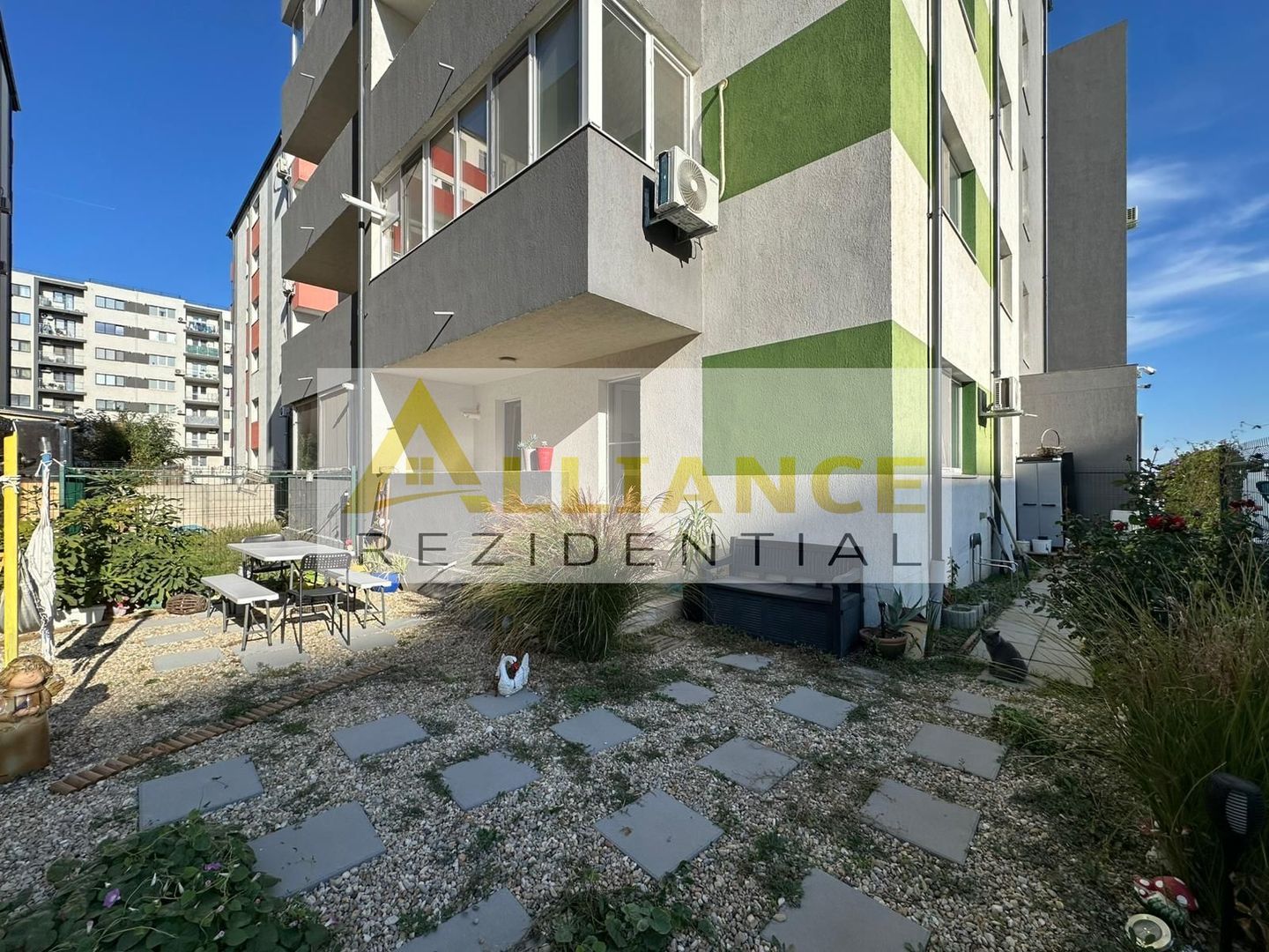 Apartament/ 2 camere  /Mobilat si utilat /Metrou Berceni 15 min - Poză 12