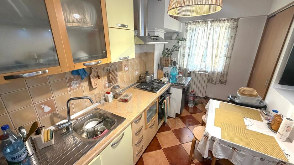 Apartament 3 camere 2 bai 71mp Brazda -centrala termica -trilateral - Poză 3