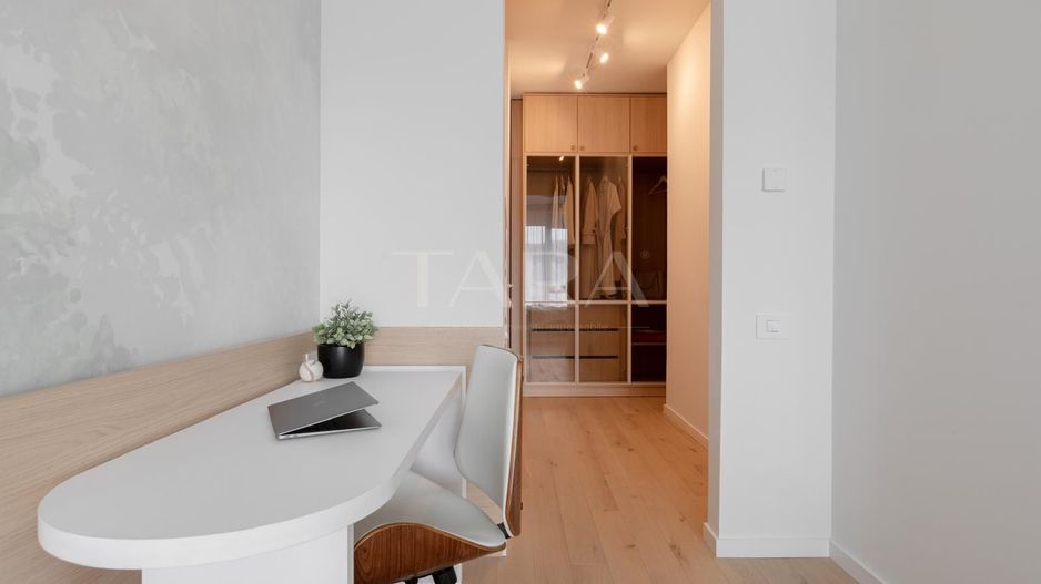 Studio de lux de închiriat, 2 niveluri, parcare subterană inclusa - Poză 3