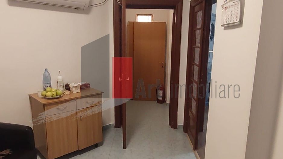 Vânzare apartament decomandat 3 camere în vilă - metrou Tineretului - Poză 4