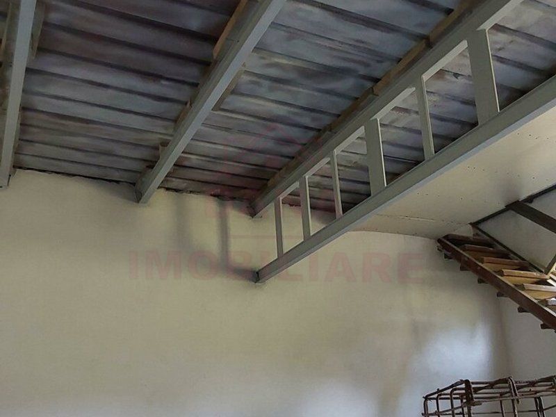 HALĂ DE VÂNZARE SAU ÎNCHIRIERE, ÎN  LOC.. BĂUȚAR, JUD. CARAȘ-SEVERIN - Poză 8