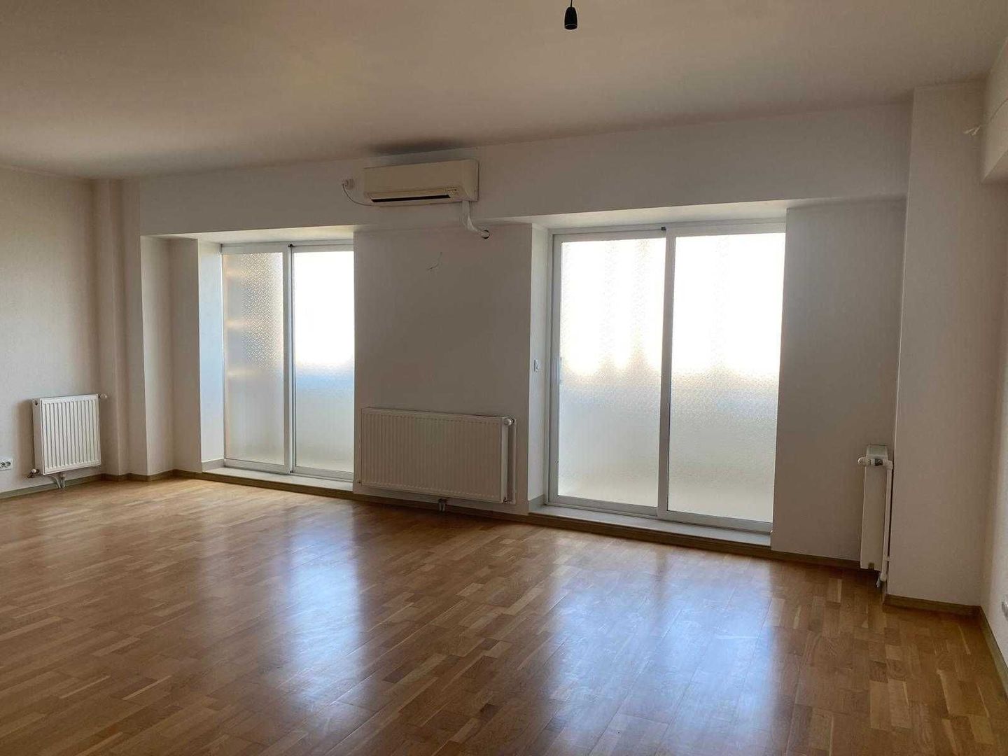 Apartament 4 camere – 99,9 m² ,bloc nou–Pta Centrala - Poză 2