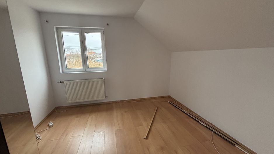 Individuala cu piscina - Poză 17