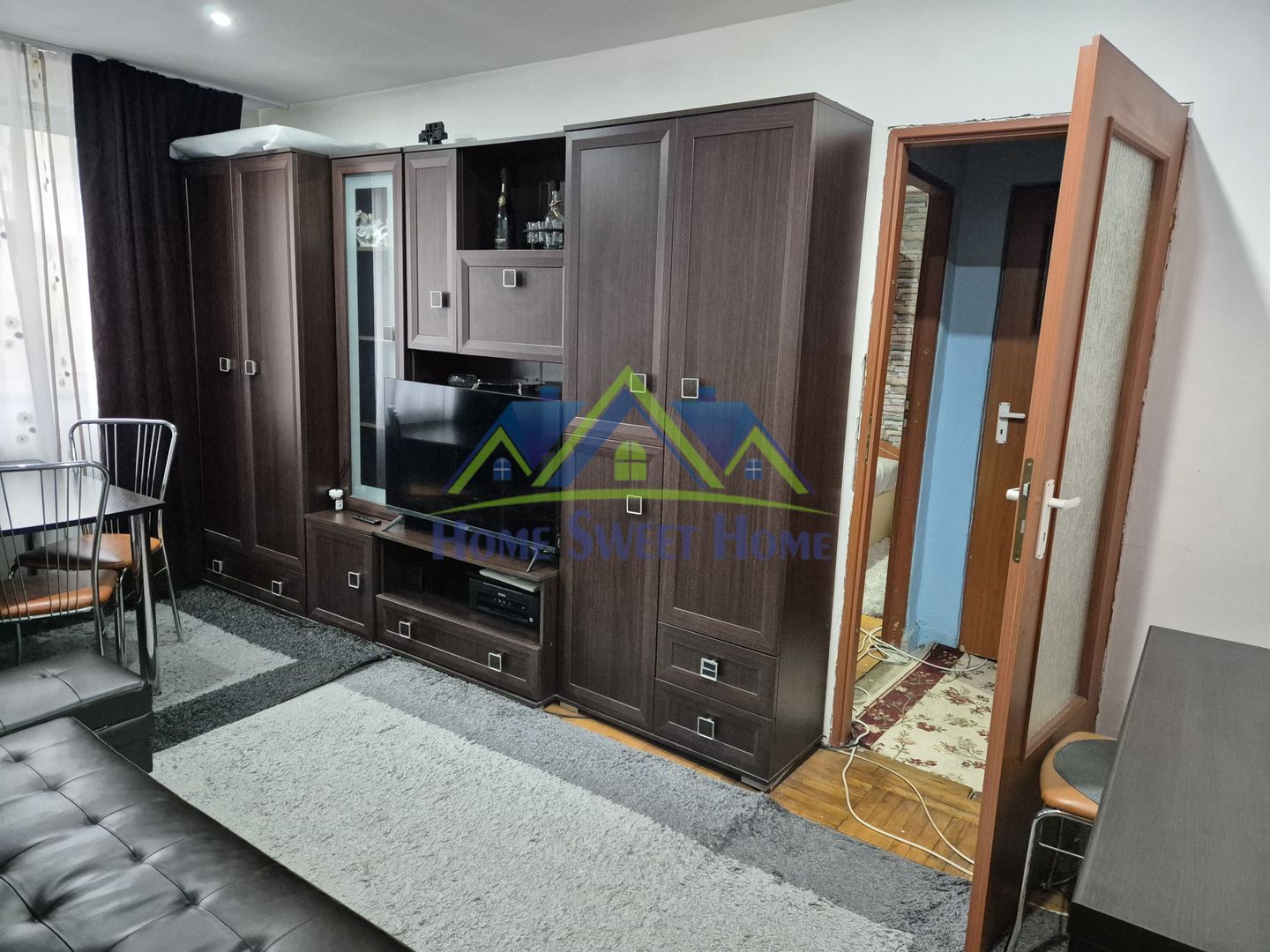 Vand apartament 2 camere, zona Traian Vuia in Y2-2, et. 4, acoperis! - Poză 1