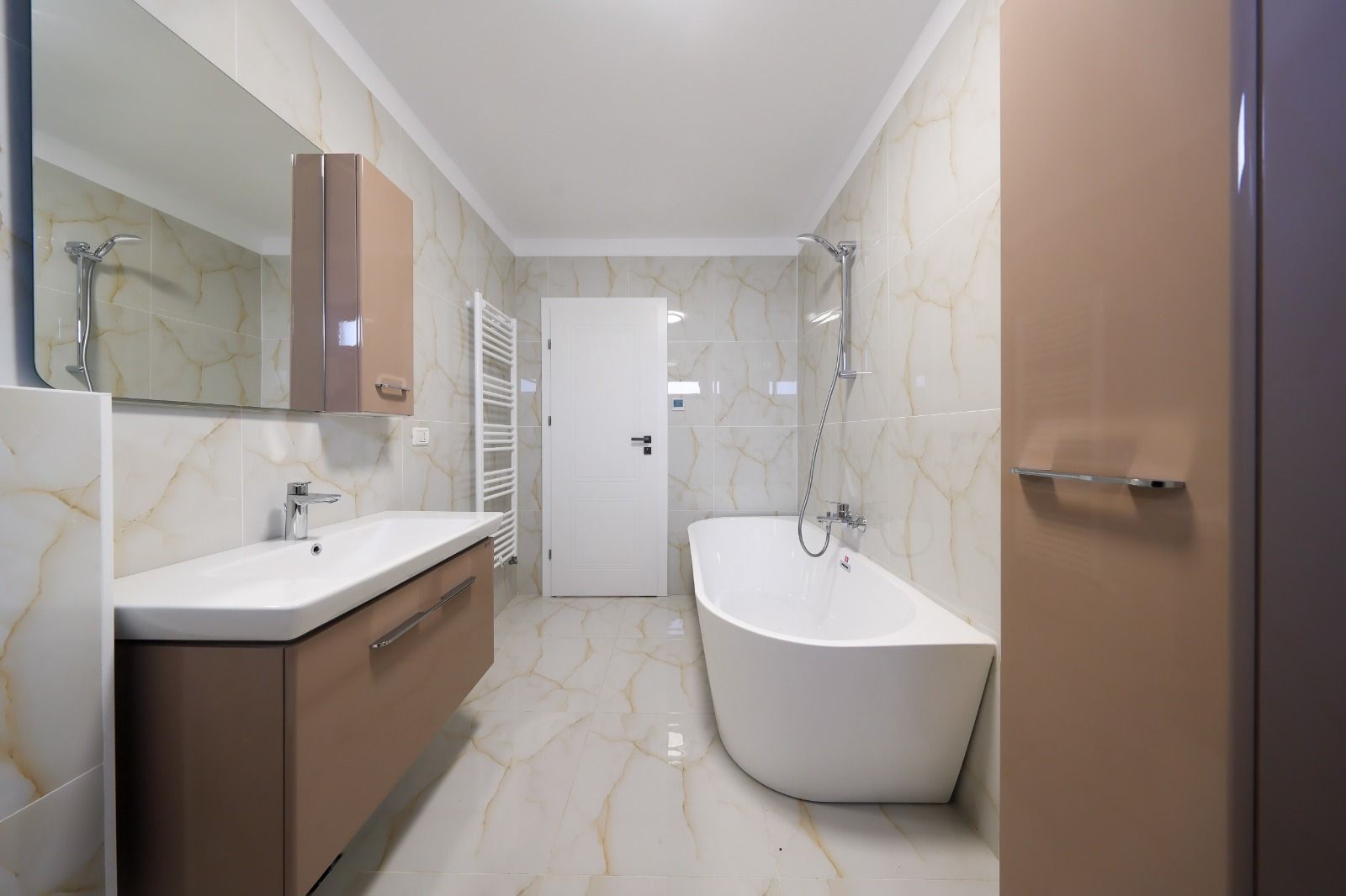 Casă modernă pe parter Bod | Teren 505 mp - Poză 22