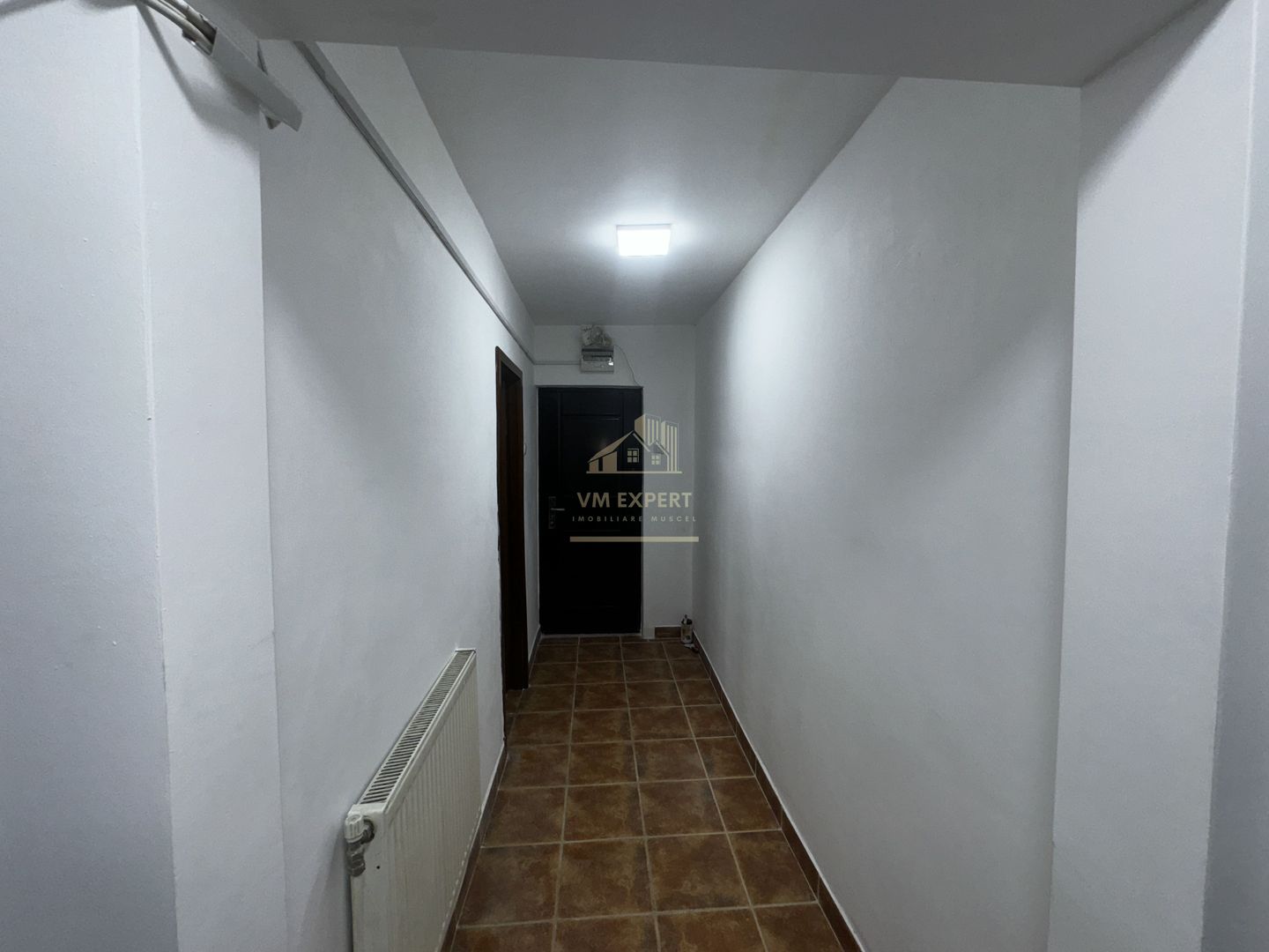 APARTAMENT 2 CAMERE PARTER VISOI - Poză 4