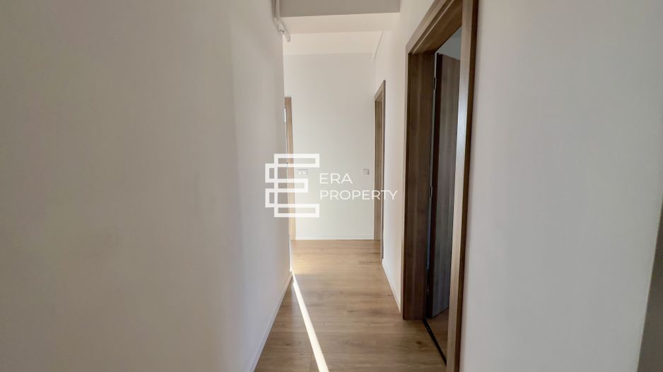 Penthouse 5 camere -  133 mp utili - predare la cheie, zona Aeroport Sibiu - Poză 6