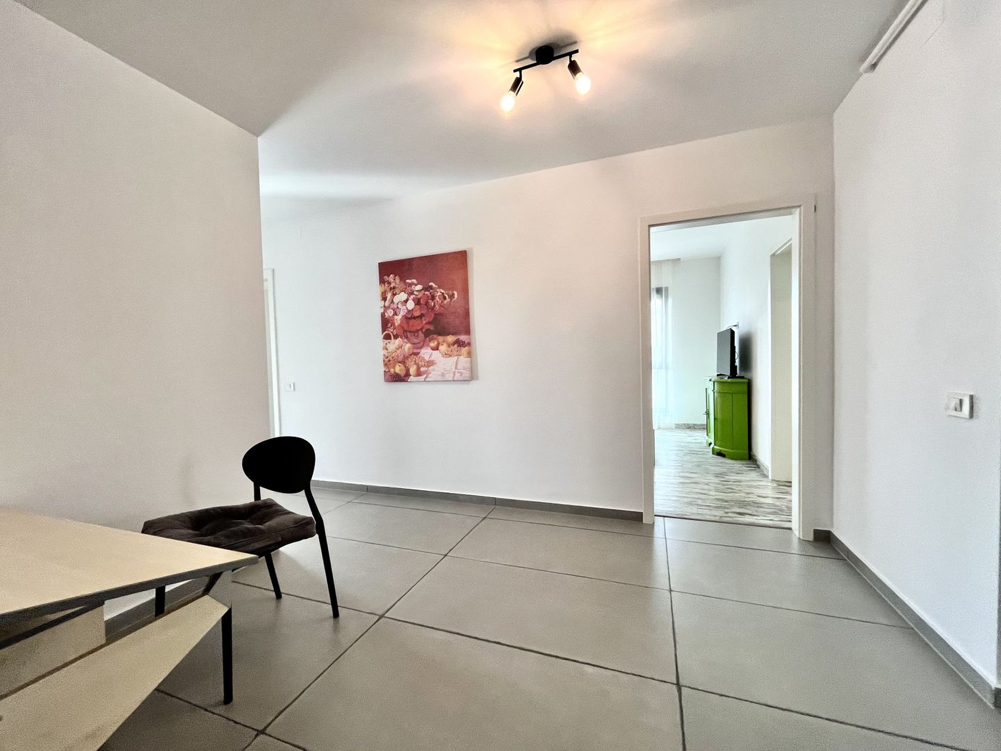 3 camere spațios si  cu terasă generoasă, la intrare în Dumbrăvița - Poză 10