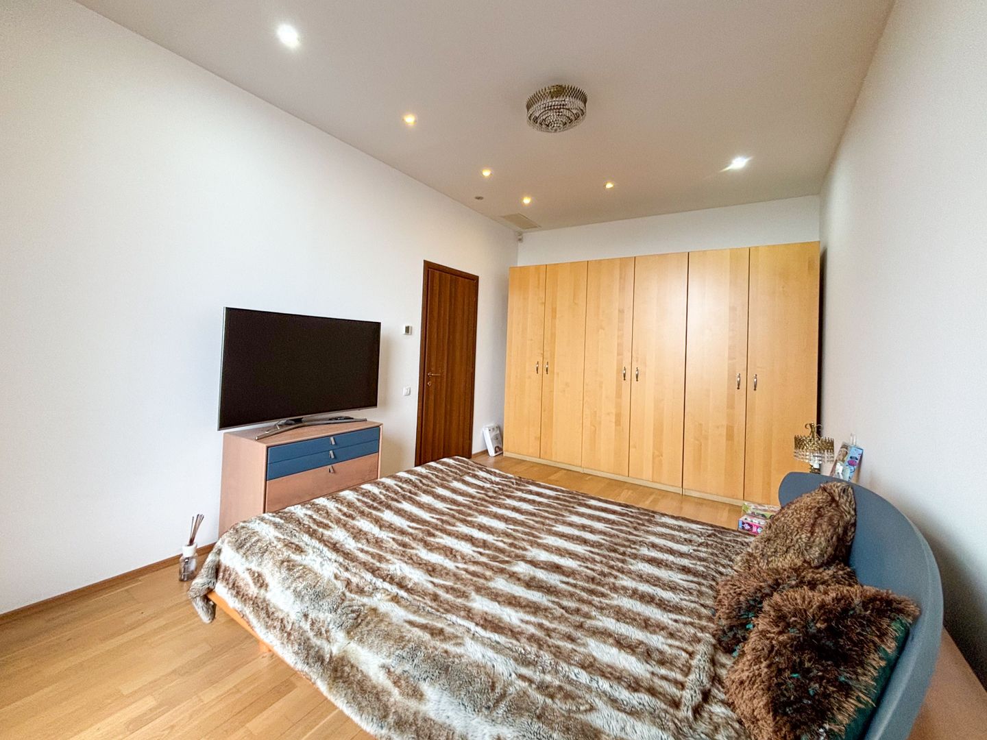 Închirie Penthouse 5 camere | Terasă 350mp - Poză 19