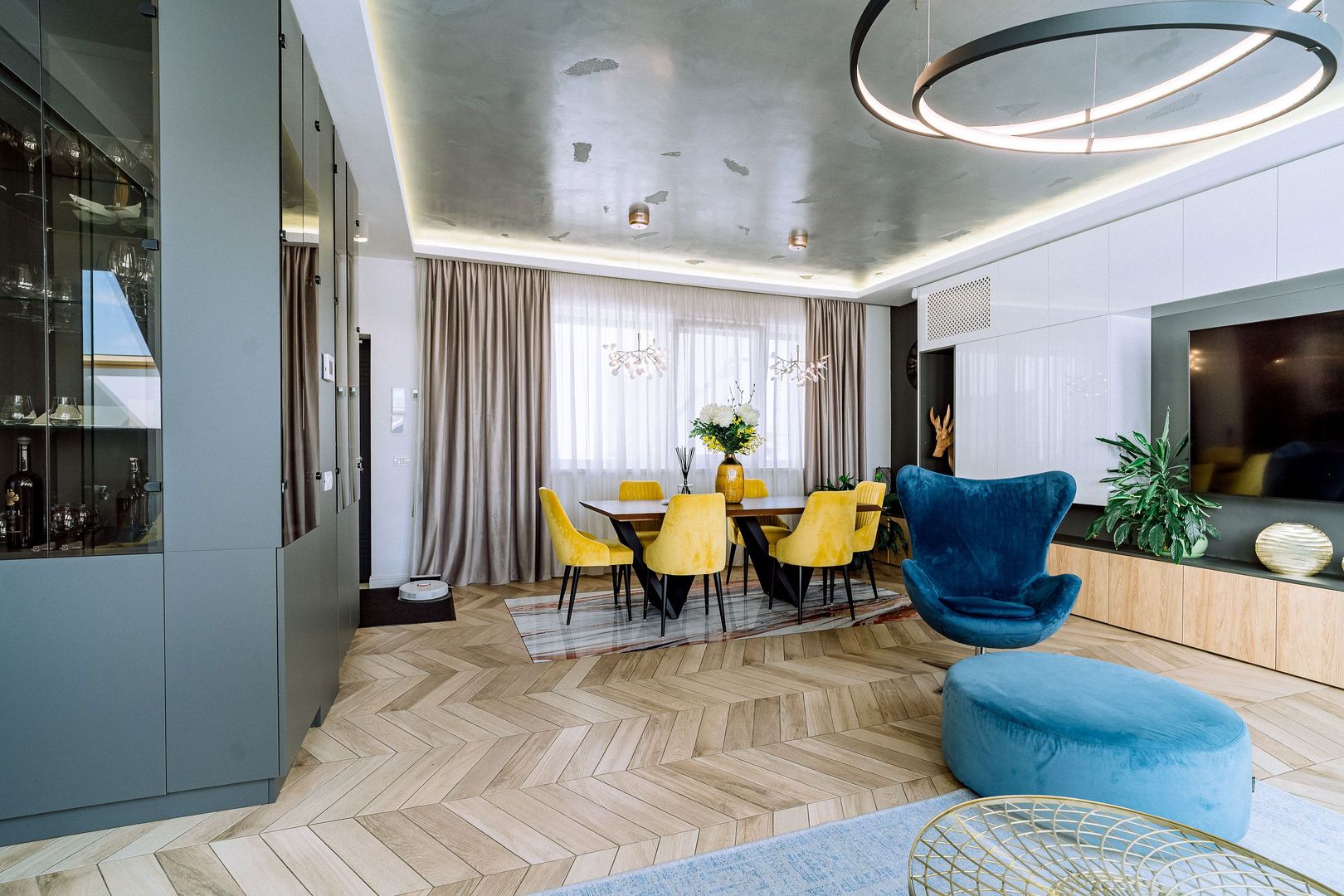 Penthouse 4 camere, ultracentral, Oradea. 800 000 E + TVA. Comision 0 - Poză 9