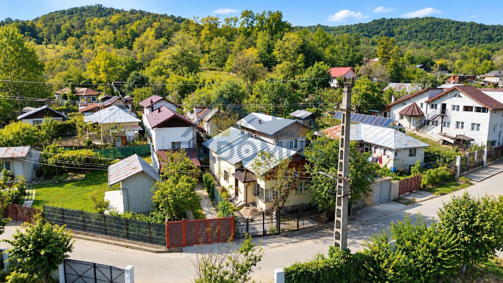 Casă cu 3 camere, anexe și livadă – Lopatnița, Șoimari - Poză 3