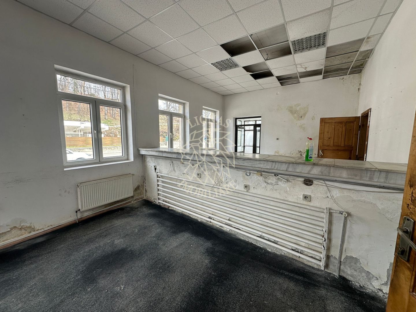 Casa 8 camere 233 mp-ideal locuire/cabinet/ pensiune- Sangeorz-Bai - Poză 2