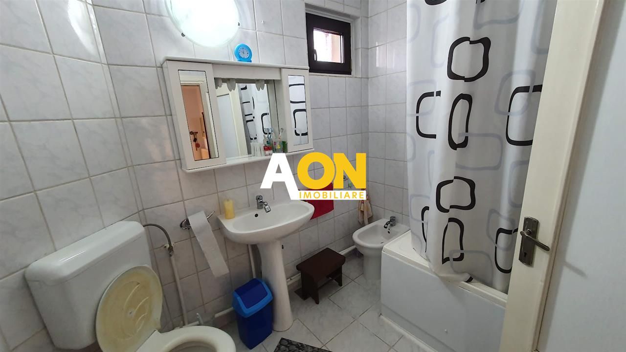 Casa cu 1064 mp teren, ideala pentru pensiune - Poză 13