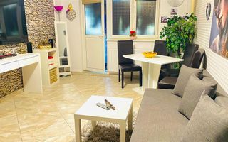 Apartament 3 camere BD Chisinau  decomandat etajul 1/10 bloc 1983 - Poză 2