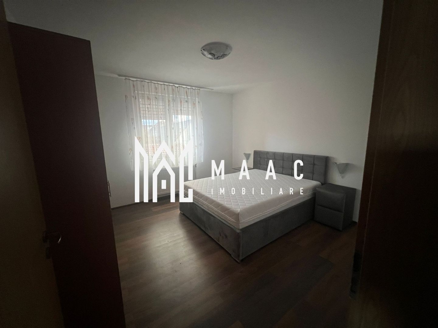 Apartament 2 Camere | Decomandat | Parcare privata | Lazaret - Poză 2
