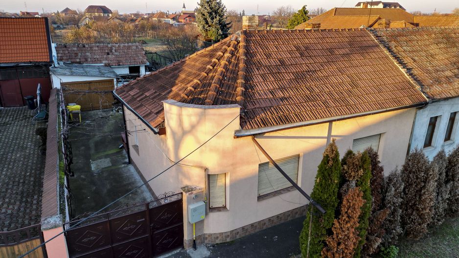 Casă cochetă de vânzare cu 3 camere în zona Gai - Poză 22