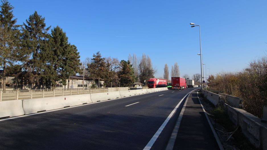 Teren 21000 mp Soseaua Odai Centura Bucuresti 67 metri deschidere - Poză 2