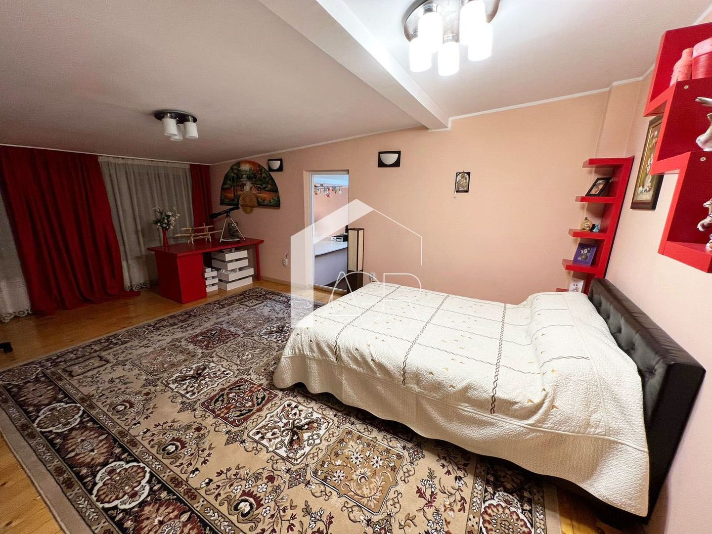 Casa P+M, cu 5 camere, zona Central - Poză 19