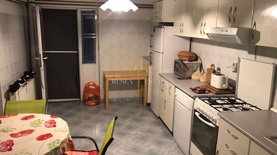 Casă individuală spațioasă, teren 3.628 mp – Pișchia - Poză 8