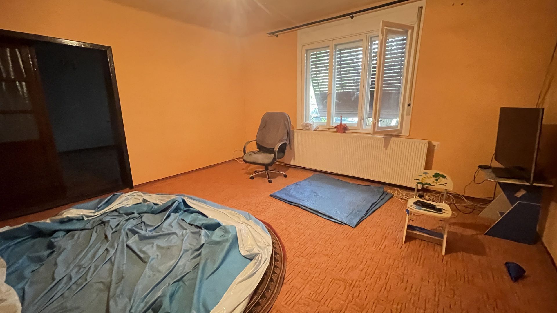 Casa cu teren de 915 mp și front de 20 ml - Poză 9