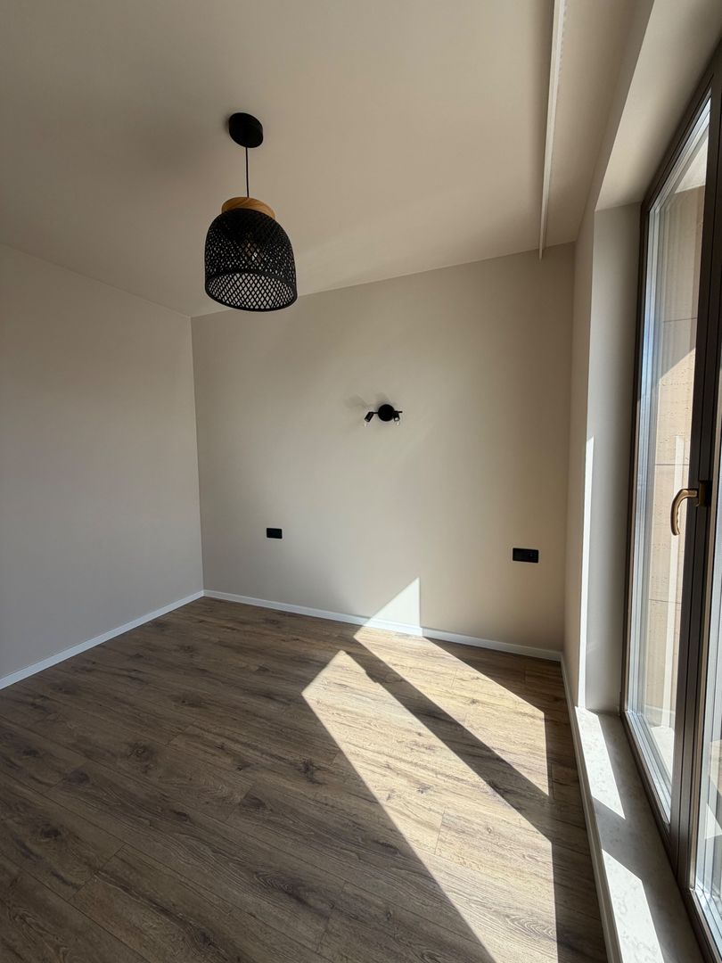 Apartament 2 camere, terasa, etaj intermediar, garaj, Eroilor - Poză 8