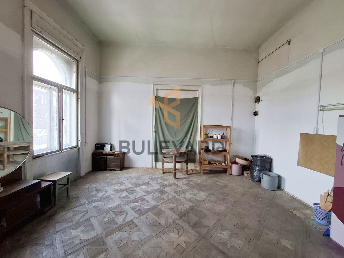Apartament in Piata CIpariu + parcare in curte! - Poză 7