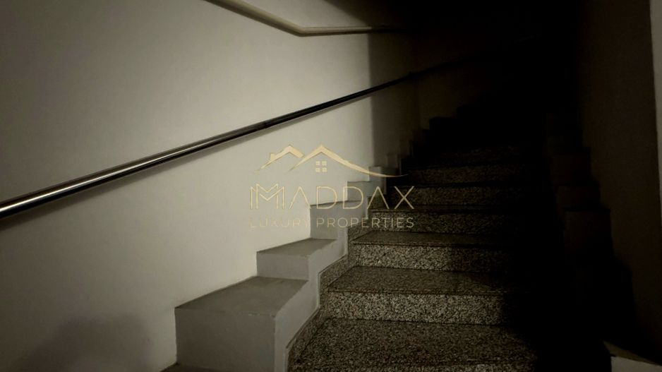 Apartament Elegant de Vânzare – 5 Camere/ 3 Băi, *Arcul de Triumf* - Poză 31