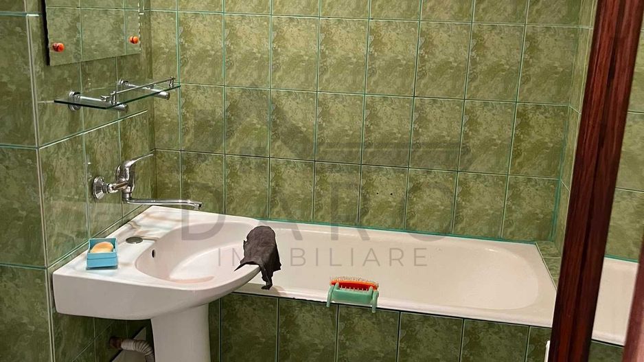 De închiriat: Apartament 3 camere in Cristesti - Poză 3