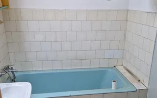 DE VANZARE 2 CAMERE ÎN DOROBANȚI  | ETAJ 10/12 | 2 LOGII | METROU - Poză 4
