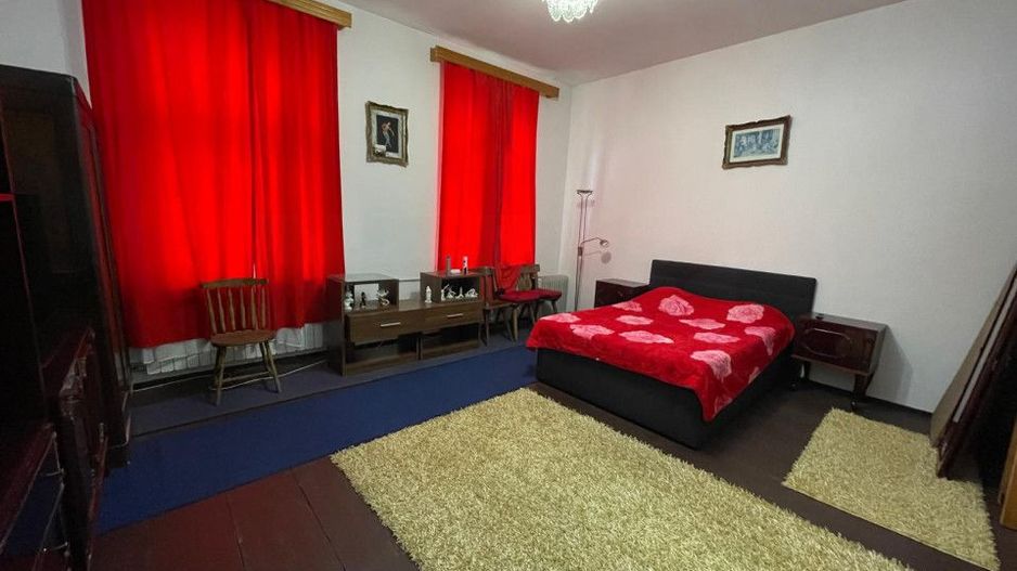 CASA CU CENTRALA ELECTRICA | Radauti - Poză 1