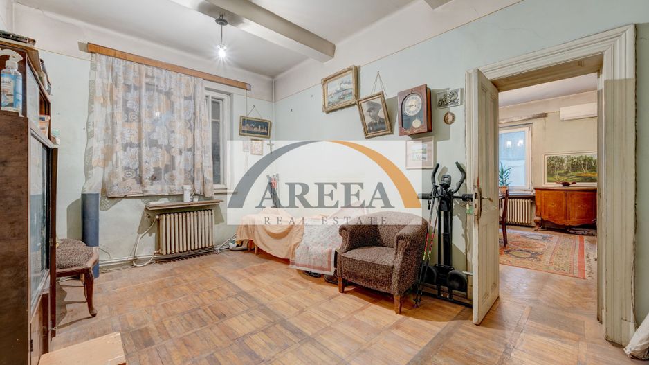 Ultracentral - zona Polona - 3 camere cu dependinte si GARAJ propriu - Poză 4