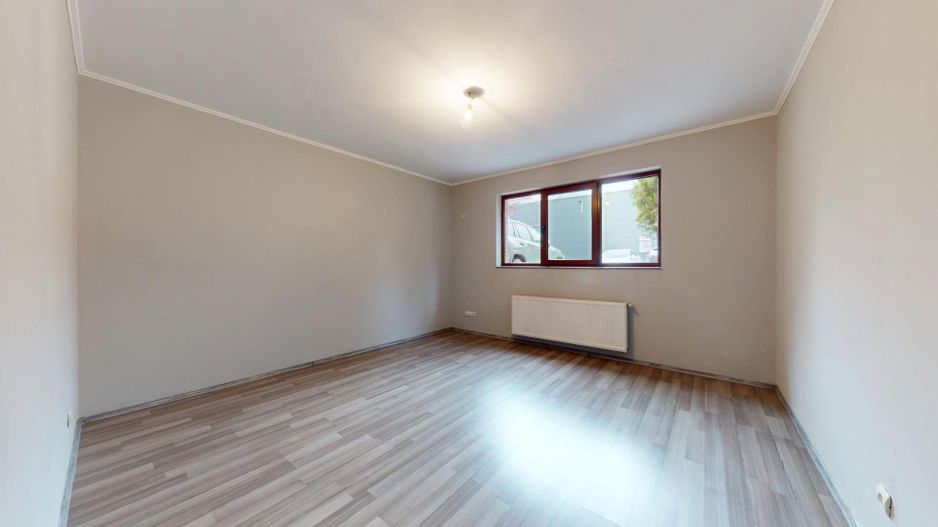 Apart. 3 cam. Decomandat. Demisol/4 in Drumul Bacriului ! - Poză 14