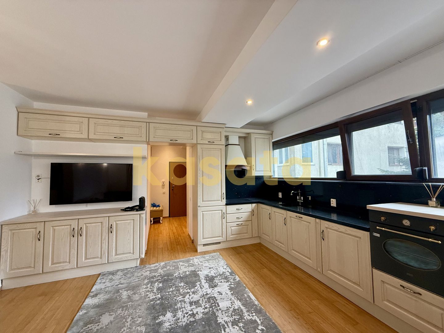 DOMENII | LUX SI RAFINAMENT | 3 CAMERE | LOC DE PARCARE | BOXA - Poză 1