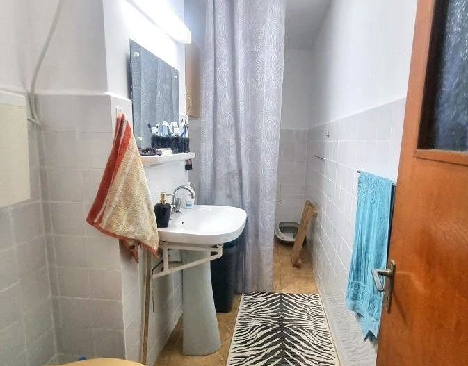 Vanzare 2 Camere Bd. Unirii Luxul Liniștii Monolit 1989 Vedere Spate 3 Balcoane - Poză 7