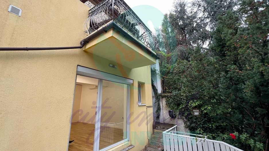 Apartament cochet cu gradină proprie – ultracentral, Piața Unirii - Poză 1