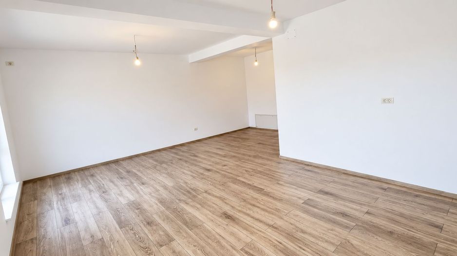 Moșnița – Calea Medveș | Casă parter | 3 camere | 88 mp | Teren 310 mp - Poză 7