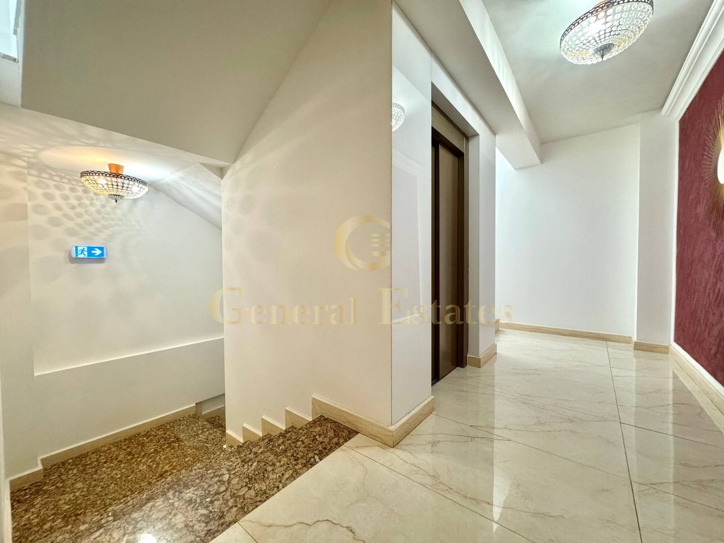 Vânzare apartament cu 2 camere, 67 m.p. - Complexul Royal Town. - Poză 19