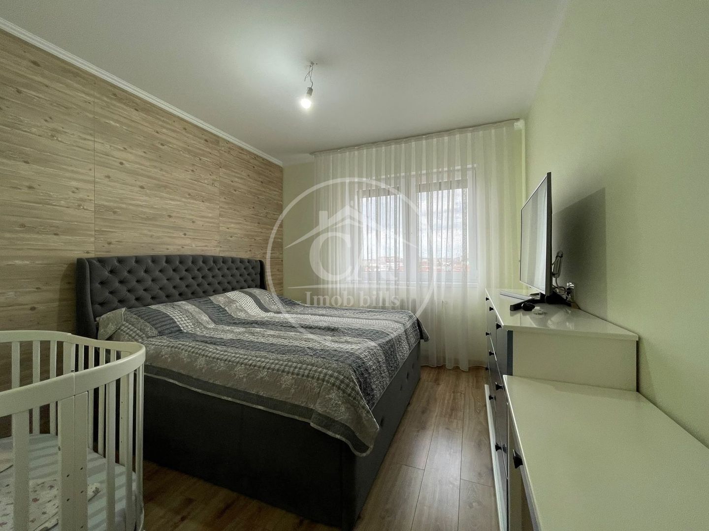 Apartament de vanzare cu 3 camere în zona Calea Aradului, Oradea - Poză 10