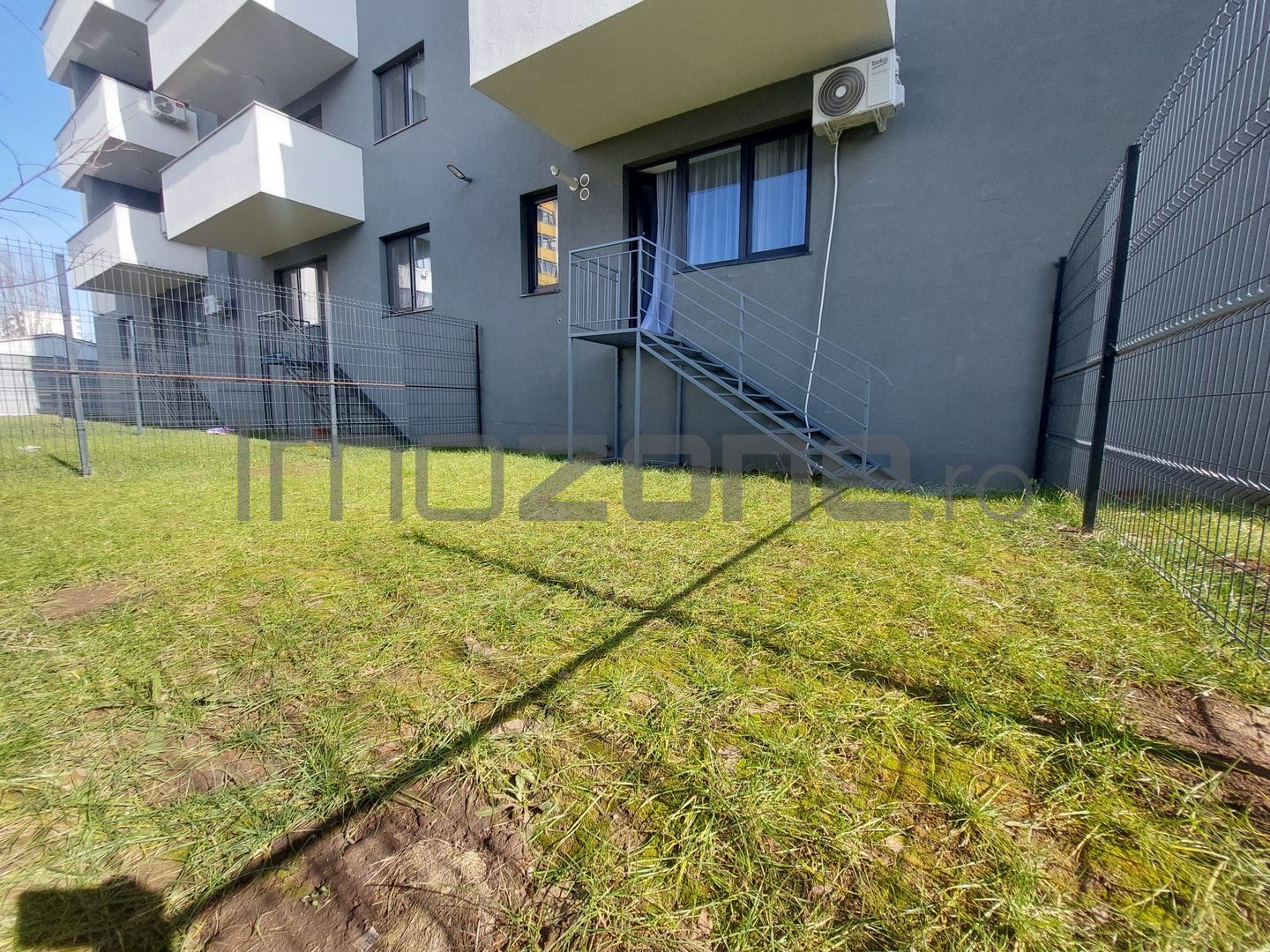 Garsoniera, 42 mp, decomandata, bucatarie 11 mp, mobilata/utilata - Poză 10